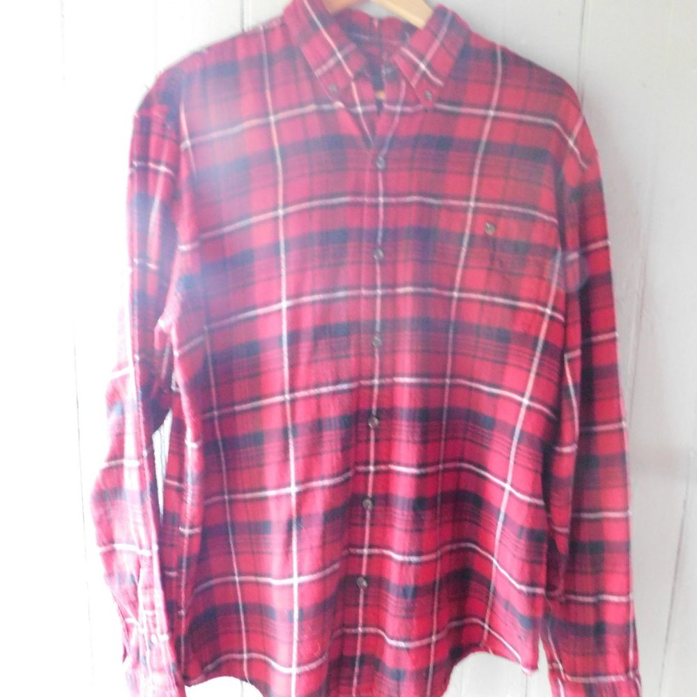 🦔🐾 Artist Cozy Plaid Flannel Size L
